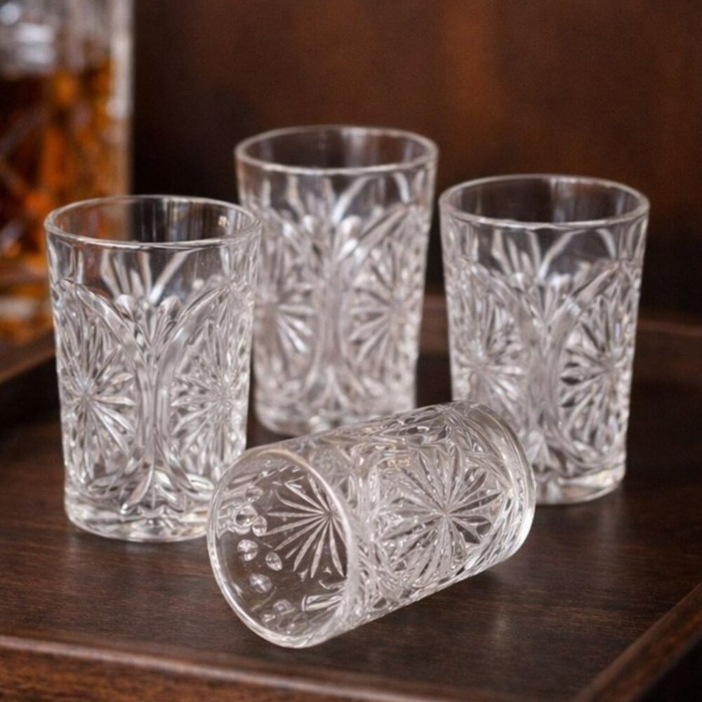 Cut Glass Shot Glasses Set of 4 Pinwheel Starburst VTG Classic Clear Barware
